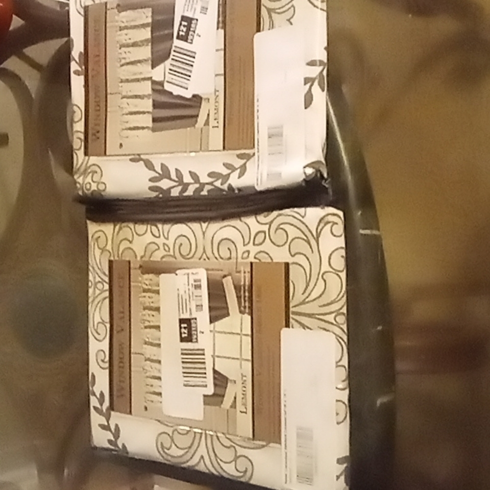 HOTEL collection 2 valance lemont